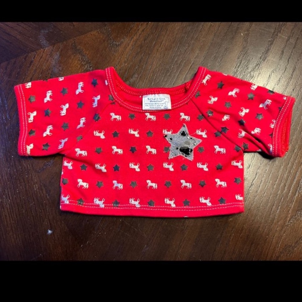BUILD A BEAR WORKSHOP GIRL Shirt RED BLACK TOP With horses & Stars BABW RARE HTF
